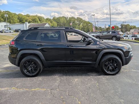 Certified 2022 Jeep Cherokee Trailhawk w/ Sun, Sound & Nav Group image 2