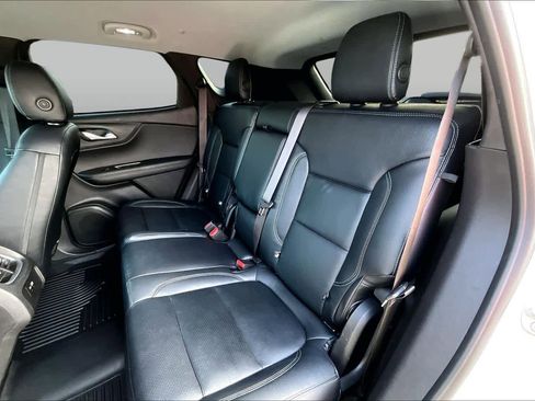 Used 2021 Chevrolet Blazer LT FWD image 20
