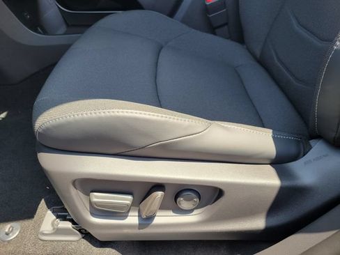 New 2026 Toyota C-HR AWD/4WD image 17