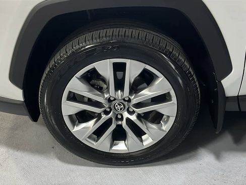 Used 2025 Toyota RAV4 XLE Premium w/ Weather Package AWD/4WD image 8