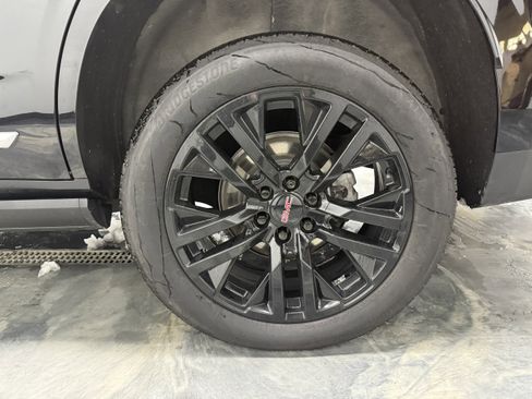 Used 2023 GMC Yukon Denali image 29