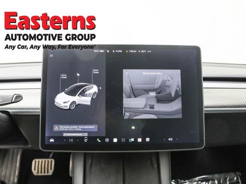 Used 2019 Tesla Model 3 Performance image 12