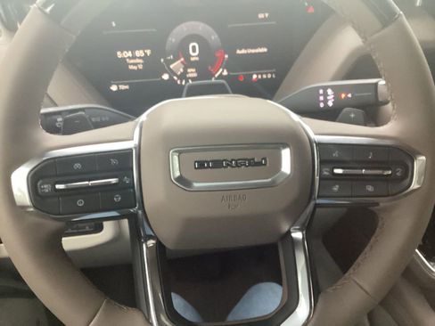 New 2026 GMC Yukon XL Denali w/ Advanced Technology Package RWD image 70
