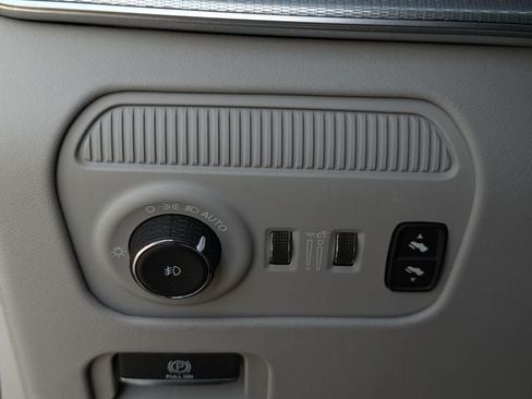 Used 2023 Jeep Grand Wagoneer Series II w/ Flexible Seating Group AWD/4WD image 22