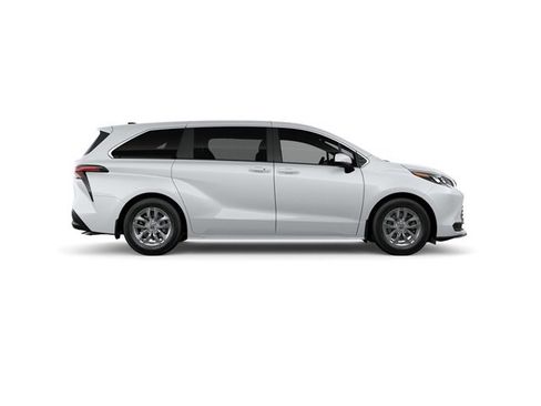 New 2026 Toyota Sienna LE image 12