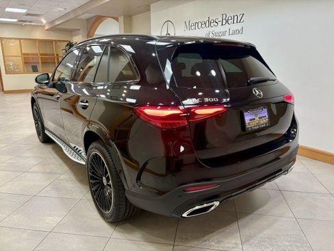 New 2026 Mercedes-Benz GLC 300 image 3