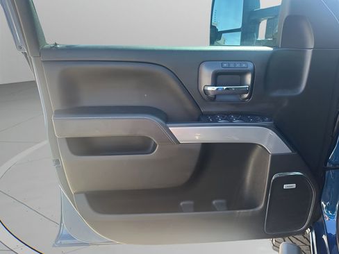 Used 2018 Chevrolet Silverado 2500 LTZ w/ Duramax Plus Package image 24