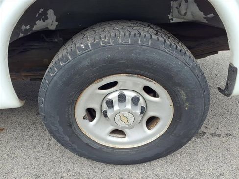 Used 2013 Chevrolet Express 3500 image 7