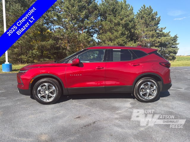 Used 2025 Chevrolet Blazer LT w/ LPO, Floor Liner Package FWD image 4