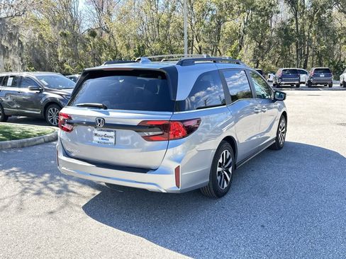 New 2026 Honda Odyssey EX-L image 6
