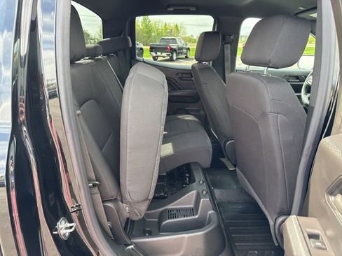 Used 2023 Chevrolet Colorado W/T RWD image 31