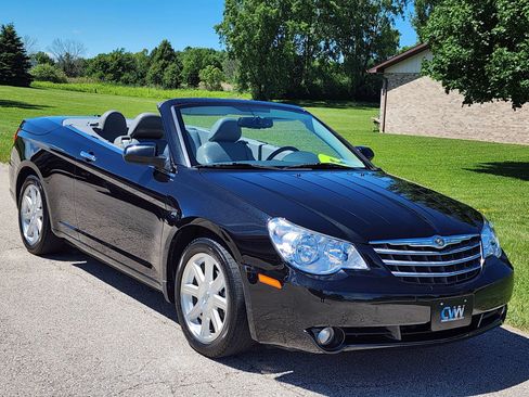 Used 2008 Chrysler Sebring Limited w/ Electronics Convenience Group FWD image 5