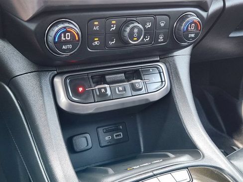 Certified 2022 GMC Acadia AT4 w/ Preferred Package AWD/4WD image 19