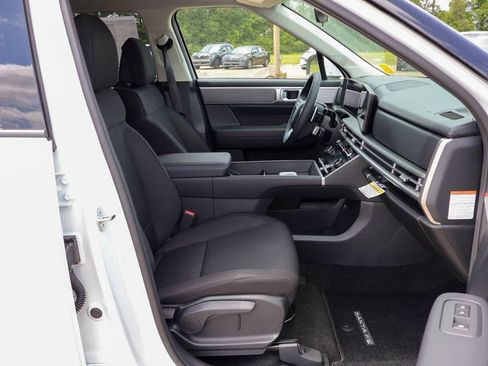 New 2026 Hyundai Santa Fe SE FWD image 8