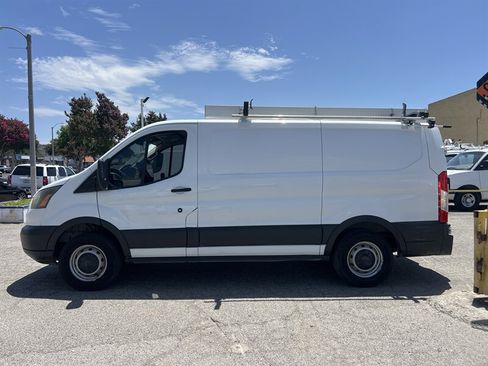 Used 2017 Ford Transit 150 130 Low Roof w/ Interior Upgrade Package RWD image 4