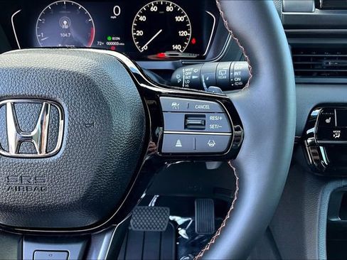 New 2025 Honda Pilot TrailSport image 17