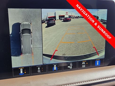 Used 2023 Chevrolet Tahoe Z71 w/ Luxury Package image 20