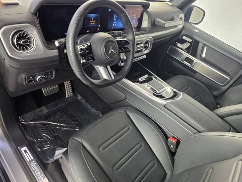 Certified 2025 Mercedes-Benz G 550 image 10
