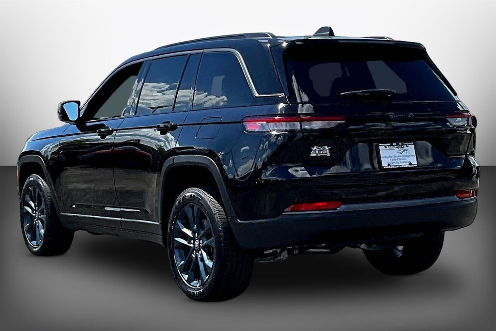 New 2026 Jeep Grand Cherokee Limited AWD/4WD image 3