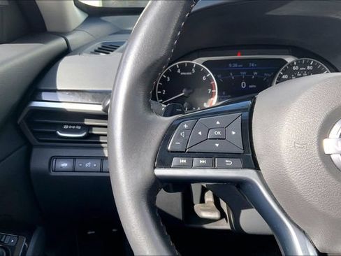 Used 2023 Nissan Altima 2.5 SR w/ SR Premium Package AWD/4WD image 18