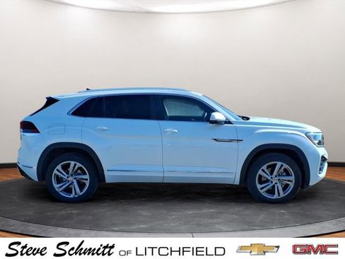 Used 2024 Volkswagen Atlas Cross Sport SEL R-Line image 8
