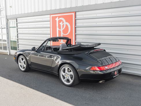 Used 1996 Porsche 911 Cabriolet image 31