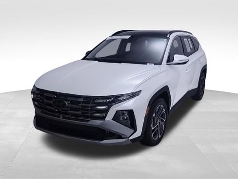 Used 2025 Hyundai Tucson Limited FWD image 6