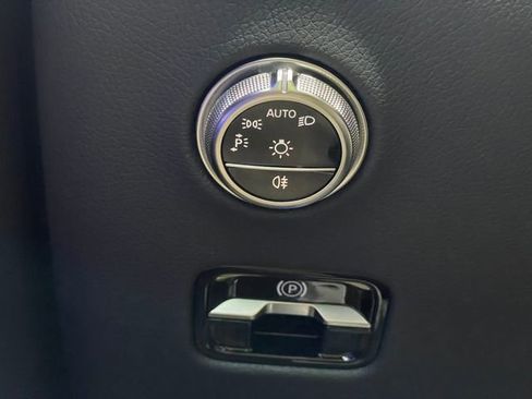 New 2026 Mercedes-Benz GLC 300 4MATIC image 37