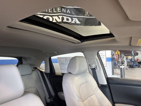 New 2026 Honda HR-V EX-L image 29