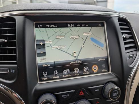 Used 2015 Jeep Grand Cherokee Limited image 26