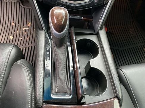 Used 2015 Cadillac XTS Luxury w/ Driver Awareness Package image 22