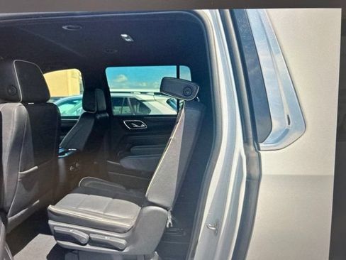 Used 2023 Chevrolet Suburban Premier RWD image 11