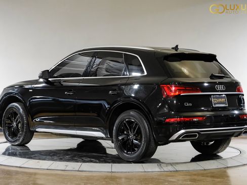 Used 2023 Audi Q5 2.0T Premium w/ Convenience Package AWD/4WD image 12