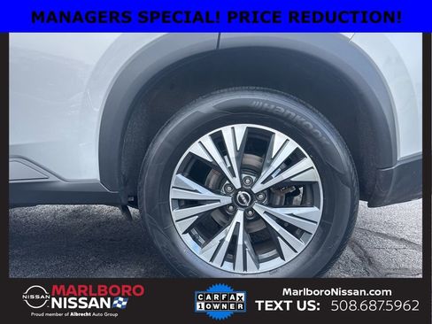 Certified 2023 Nissan Rogue SV image 12