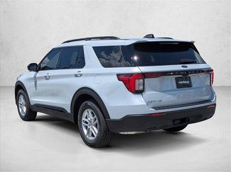New 2026 Ford Explorer Active RWD video 2