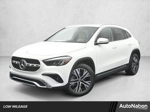 Certified 2025 Mercedes-Benz GLA 250 4MATIC image 1