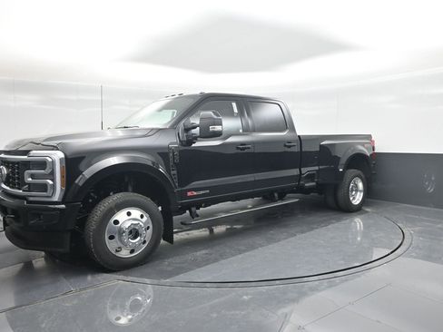 New 2026 Ford F450 Platinum image 34