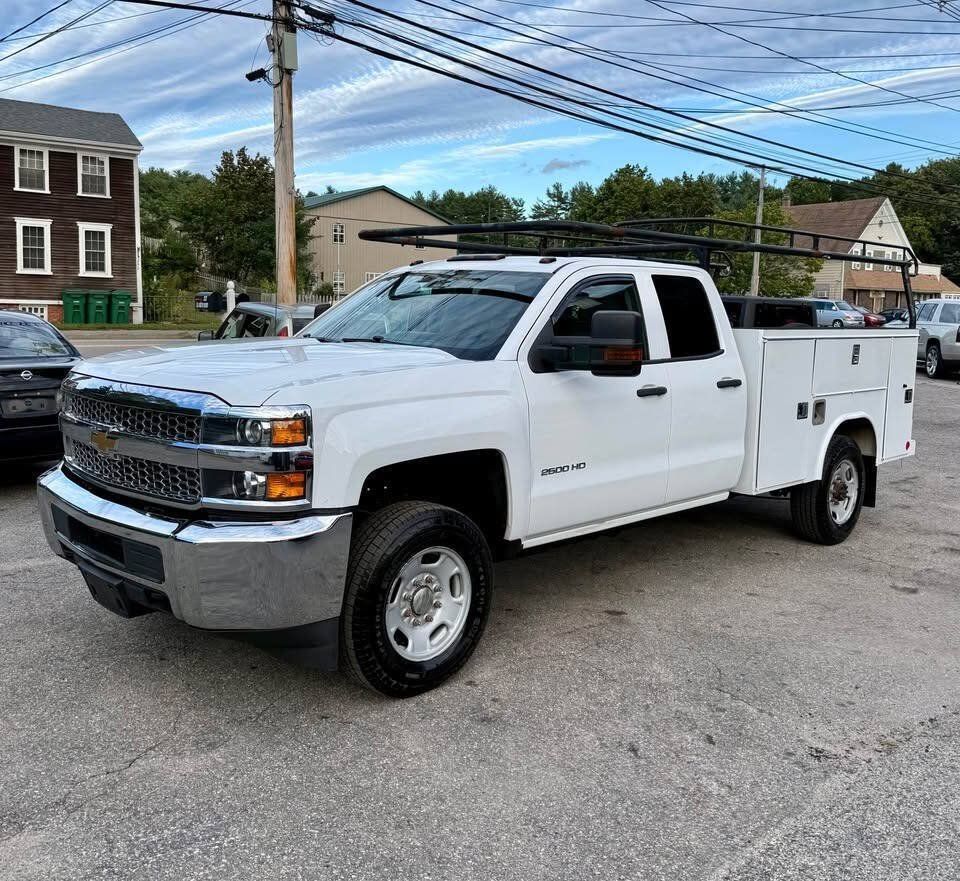 Used 2019 Chevrolet Silverado 2500 W/T w/ WT Convenience Package AWD/4WD image 1