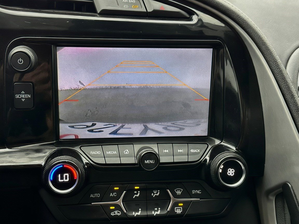 Used 2015 Chevrolet Corvette Stingray Coupe RWD image 10