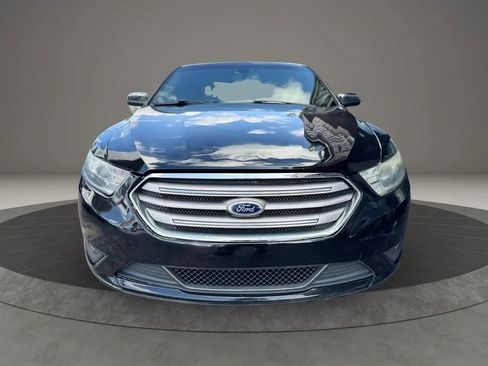 Used 2015 Ford Taurus Limited image 4