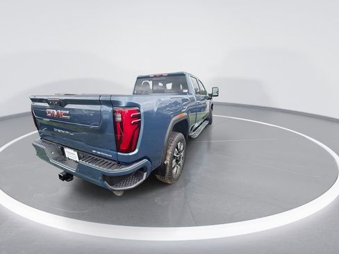 Used 2026 GMC Sierra 2500 Denali w/ Denali Reserve Package AWD/4WD image 8
