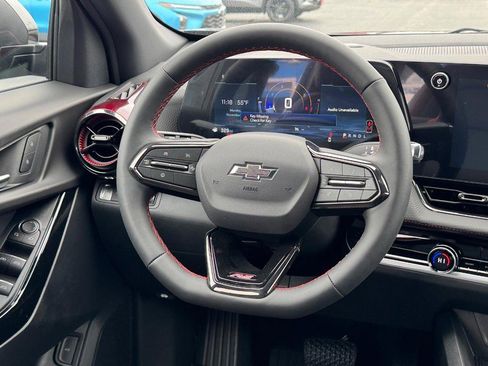 New 2026 Chevrolet Equinox RS w/ LPO, Floor Liner Package image 7