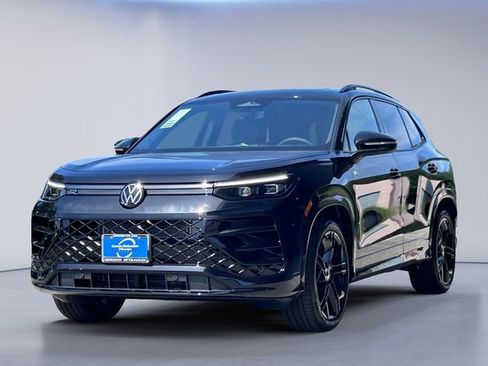New 2026 Volkswagen Tiguan SE R-Line FWD image 7