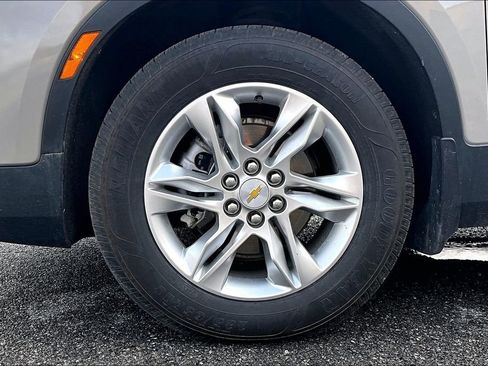 Used 2021 Chevrolet Blazer LT w/ LPO, Black Accent Package AWD/4WD image 9