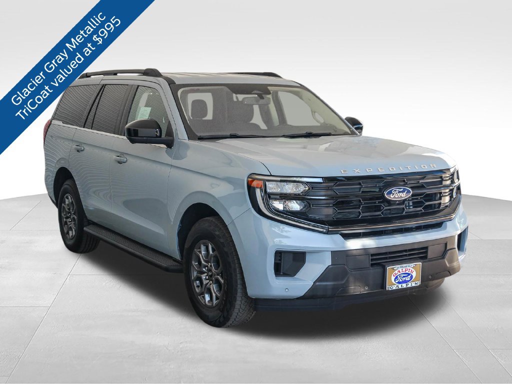 Certified 2025 Ford Expedition Active RWD image 4