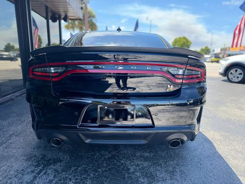 Used 2022 Dodge Charger Scat Pack RWD image 11