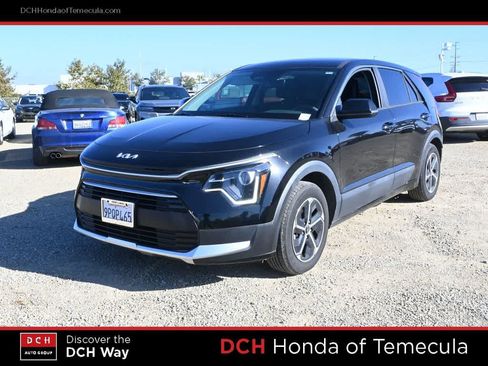 Used 2024 Kia Niro LX FWD image 1