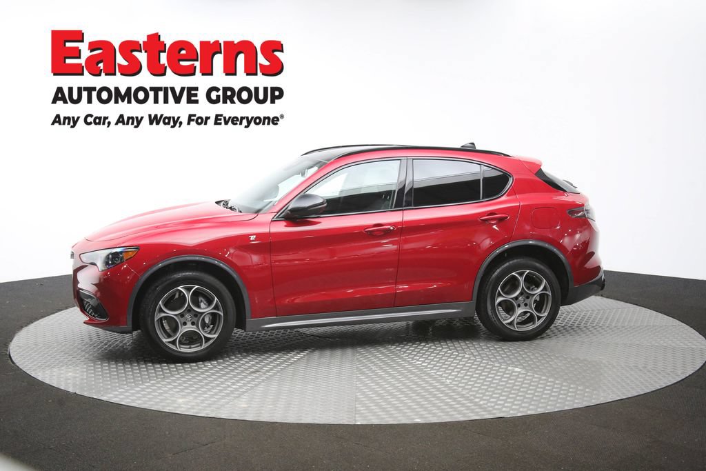 Used 2024 Alfa Romeo Stelvio Ti w/ Active Assist Plus Package AWD/4WD image 60