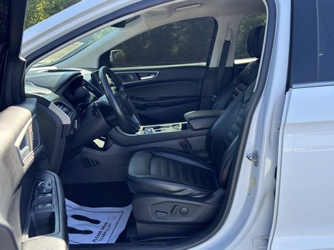 Used 2023 Ford Edge SEL AWD/4WD image 12