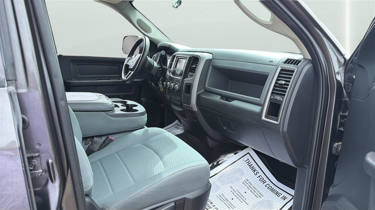 Used 2017 RAM 2500 Tradesman w/ Chrome Appearance Group AWD/4WD image 15